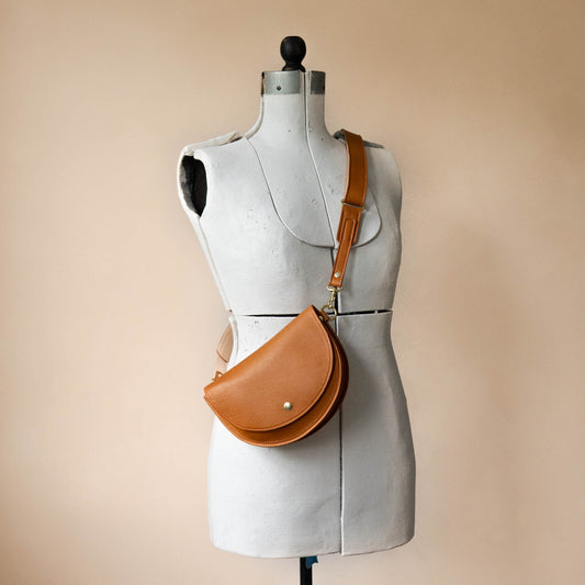 Eloise Crossbody in Tan