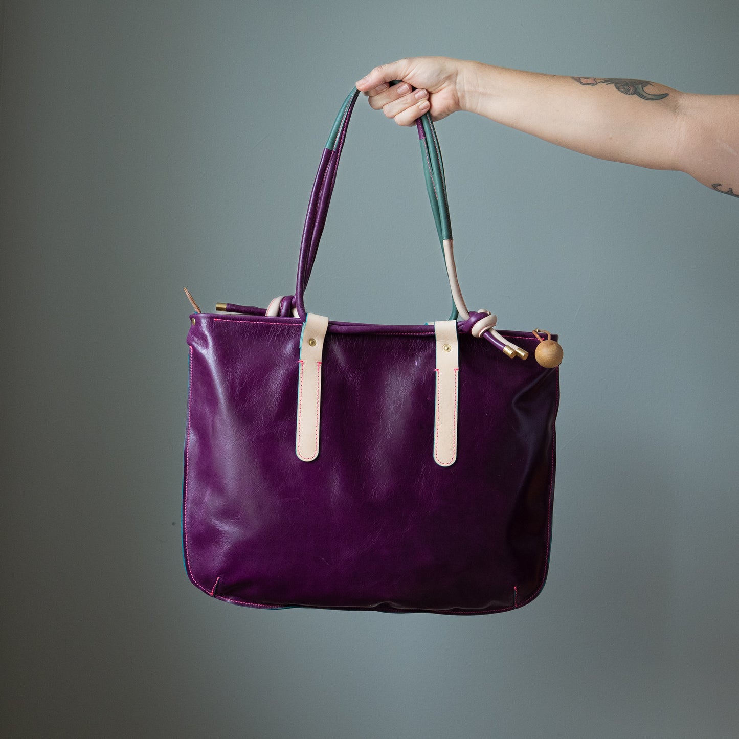 Kaleida Tote, Violet