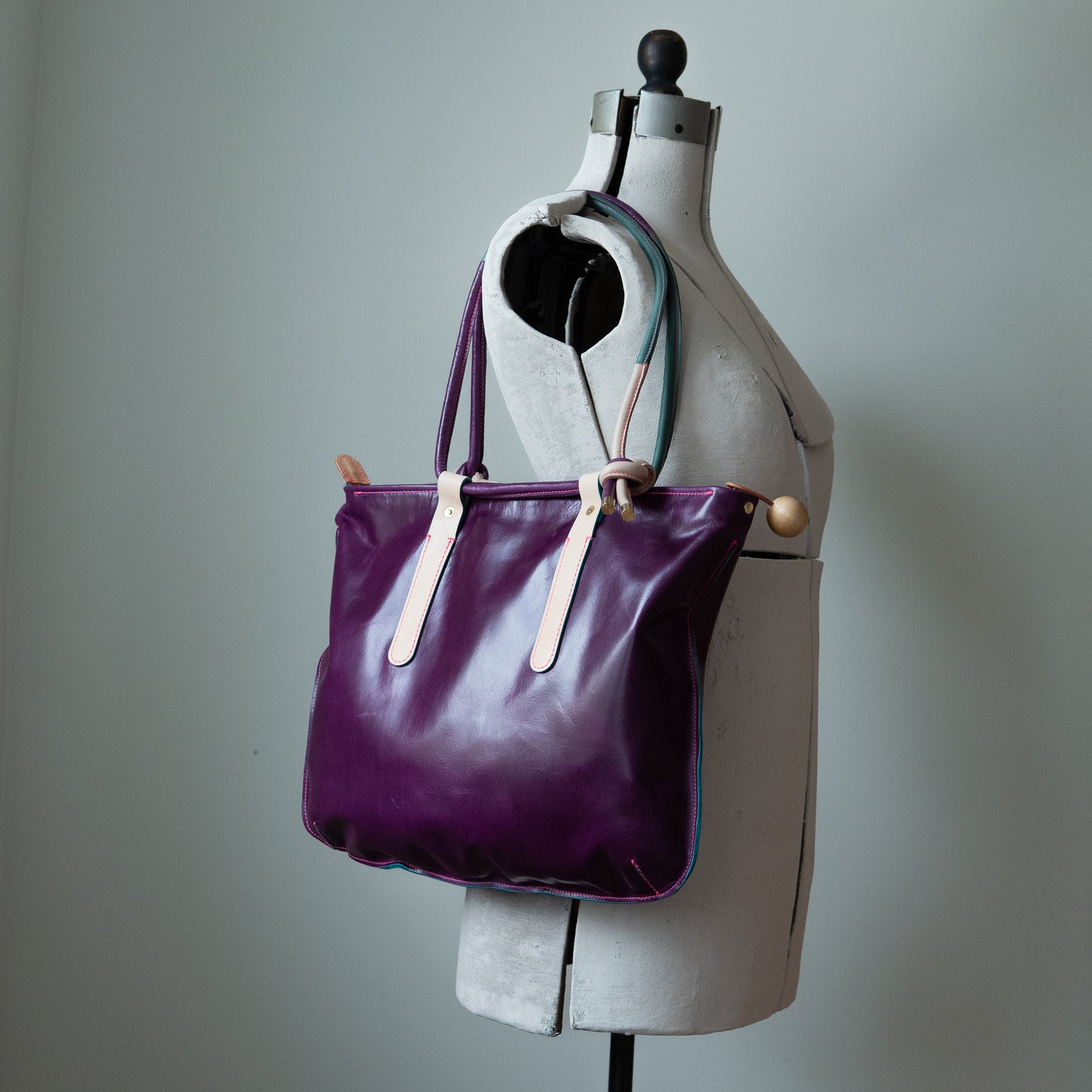 Kaleida Tote, Violet