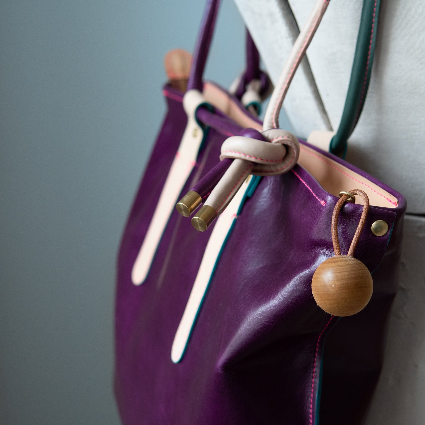 Kaleida Tote, Violet