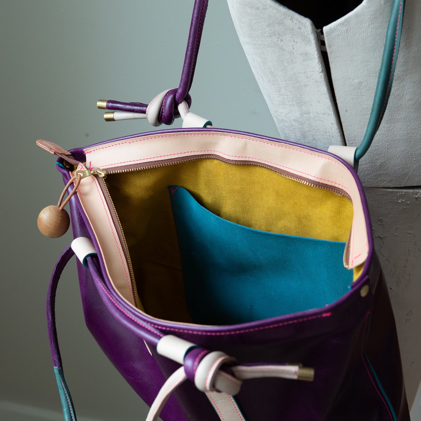 Kaleida Tote, Violet