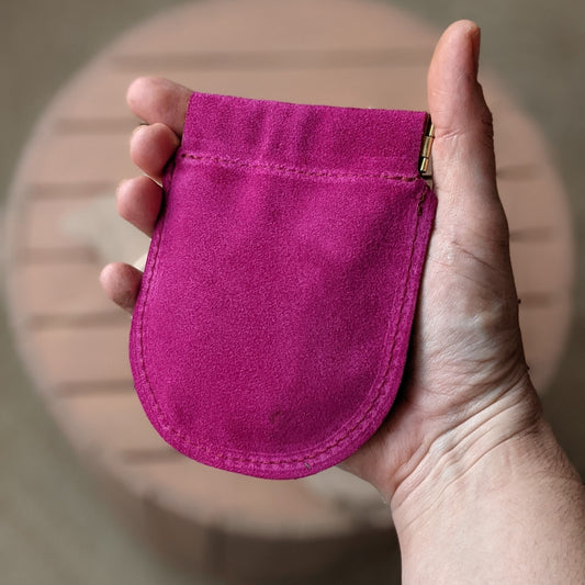 Pebble Pinch Pouch in Burgundy + Pink