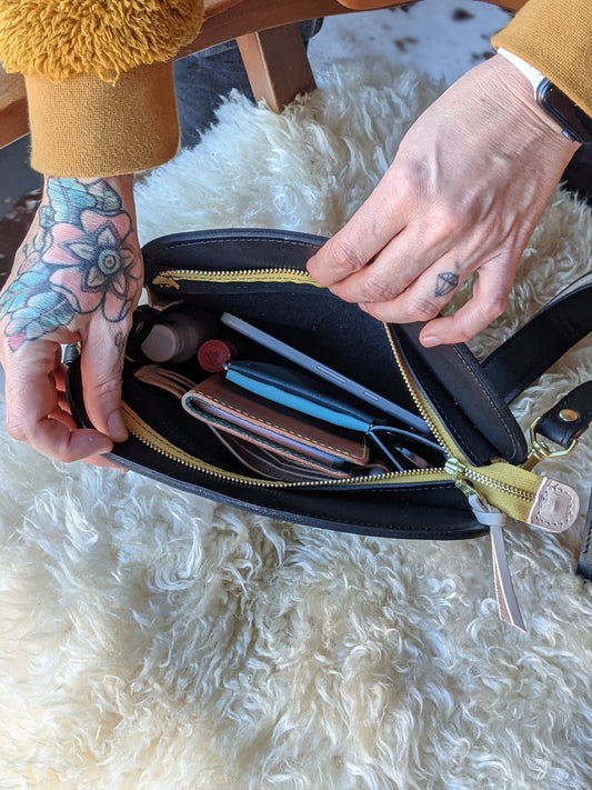 Georgia Crossbody, Black