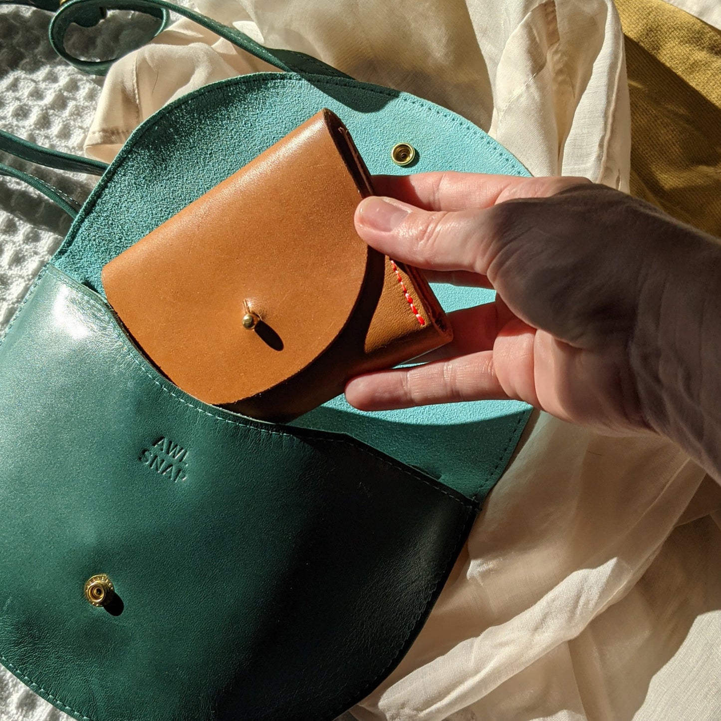 Juno Wallet, Caramel Tan