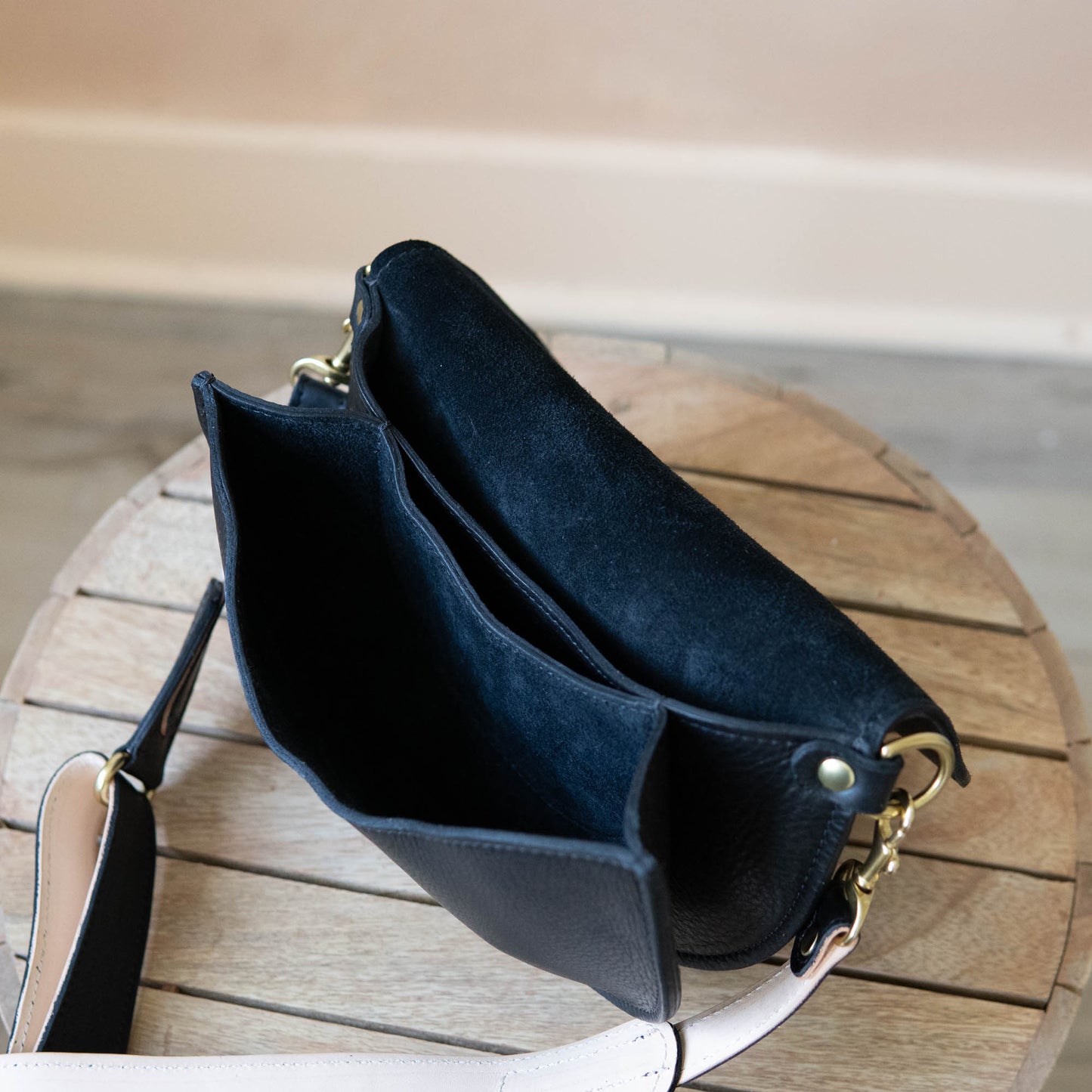 Eloise Crossbody in Black