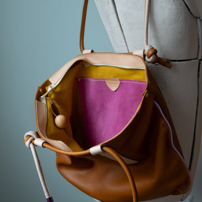 Kaleida Tote, Caramel