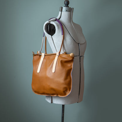Kaleida Tote, Caramel