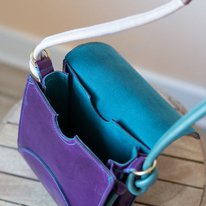 Helga Crossbody in Violet