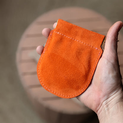 Pebble Pinch Pouch in Tan + Papaya