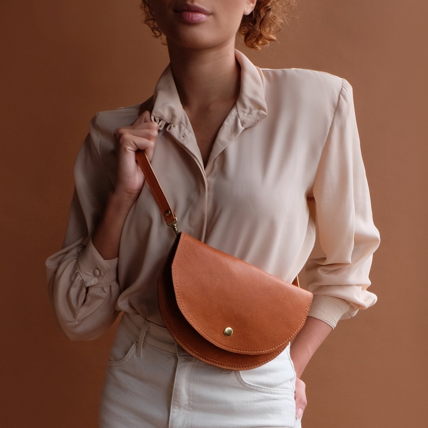 Ester Hip Pack in Caramel Tan