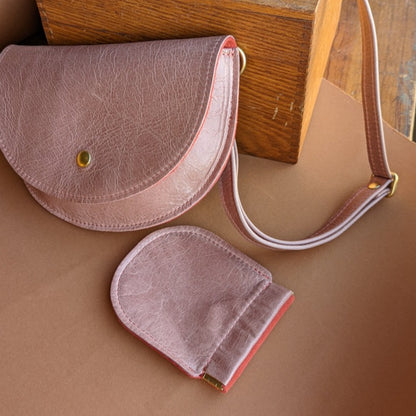 Pebble Pinch Pouch in Nude